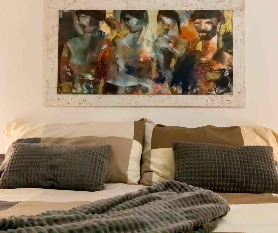 Locanda Del Buongustaio กาญารี ภายนอก รูปภาพ
